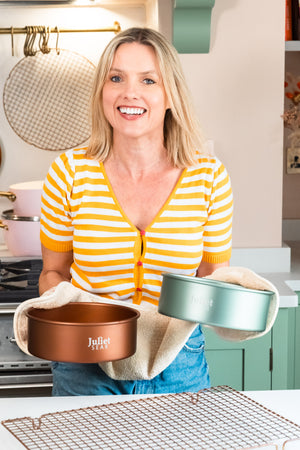 Round Cake Tin Solid Base 7x3 inch – Juliet Sear Online Range